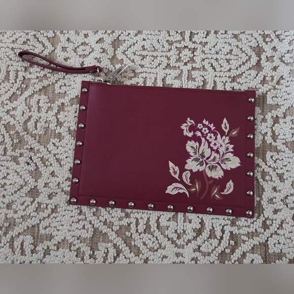 NEW White House Black Market Burgundy Floral Large Studded Clutch - Picture 2 of 6